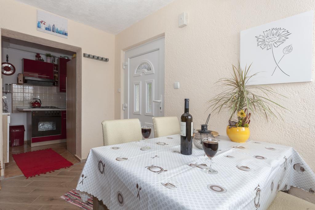 Apartment Mario Dramalj Luaran gambar
