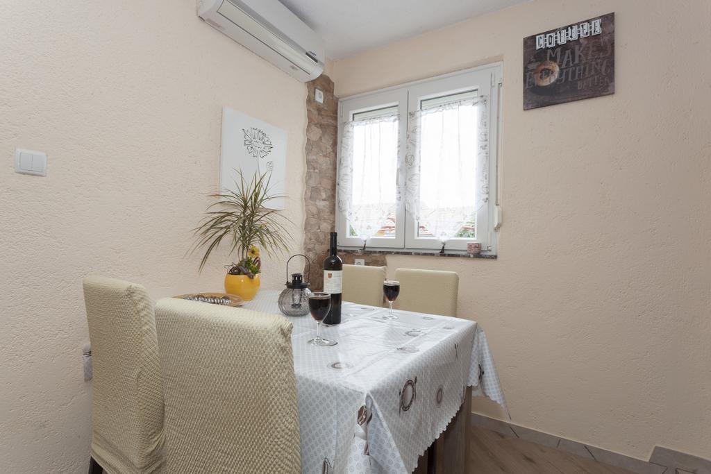 Apartment Mario Dramalj Luaran gambar